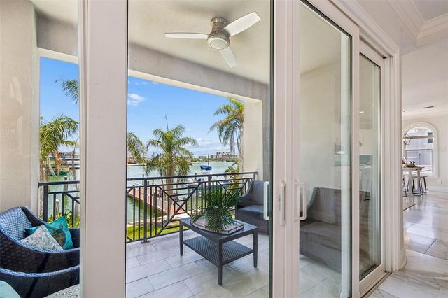 136 DEVON DRIVE, Clearwater Beach, FL 33767
