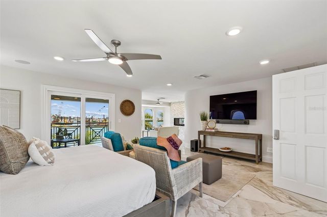 136 DEVON DRIVE, Clearwater Beach, FL 33767