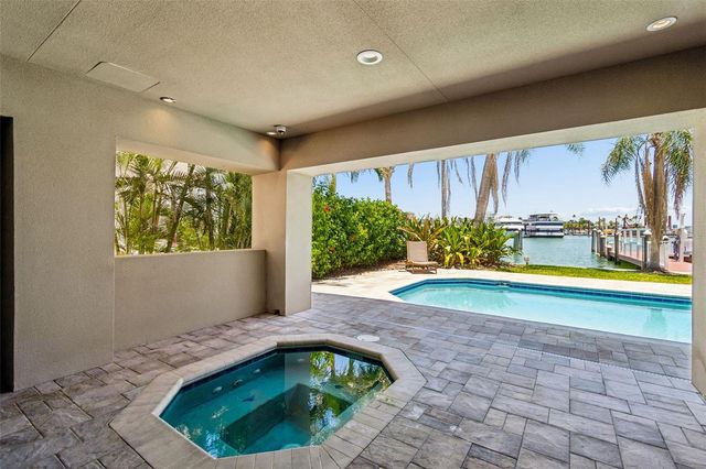 136 DEVON DRIVE, Clearwater Beach, FL 33767