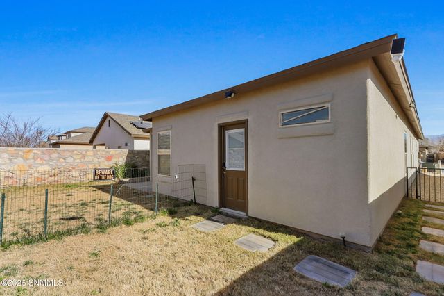 7021 Silver Spur Street, Las Cruces, NM 88012