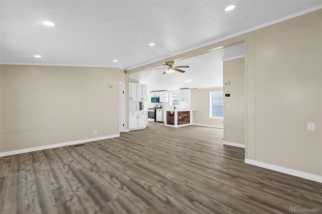 2885 E MID WAY Boulevard, Denver, CO 80234