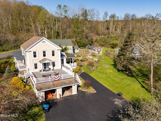 40 Crosier Road, Hebron, NY 12865