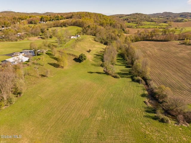 40 Crosier Road, Hebron, NY 12865
