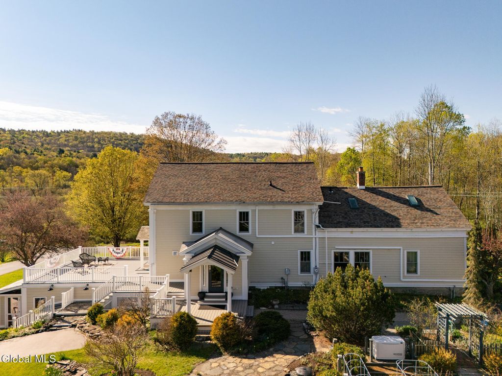 40 Crosier Road, Hebron, NY 12865