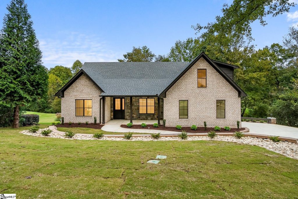 123 Turnberry Road, Anderson, SC 29621
