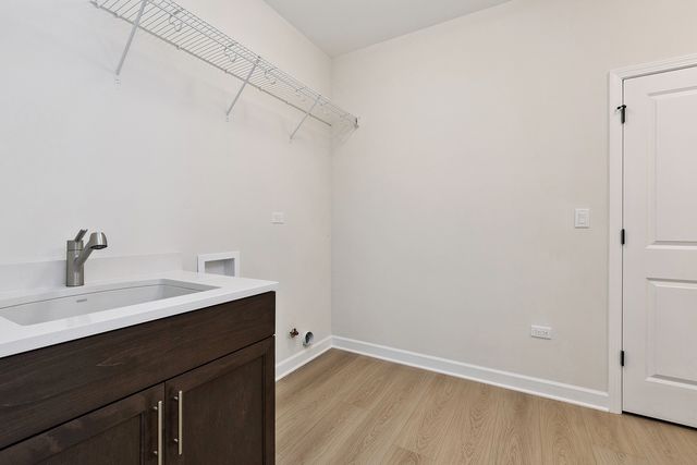 12193 Curragh Meadow Way, Lemont, IL 60439