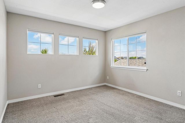 6196 S Millbrook Way, Aurora, CO 80016