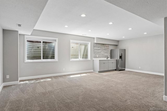6196 S Millbrook Way, Aurora, CO 80016