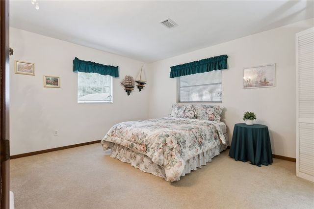 10617 SE 95th Terrace, Out Of Area, FL 34420