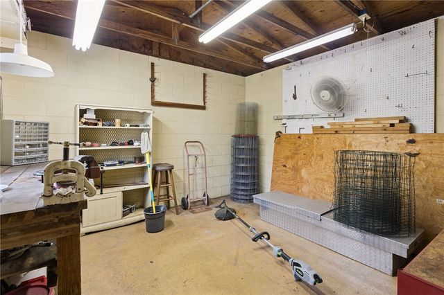 10617 SE 95th Terrace, Out Of Area, FL 34420