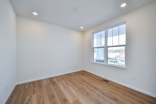 6263 Lafond Circle, Lisle, IL 60532