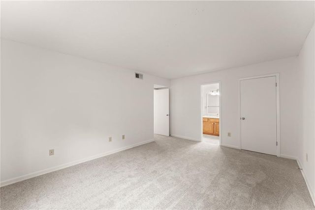 6900 Roswell Road Q17, Sandy Springs, GA 30328