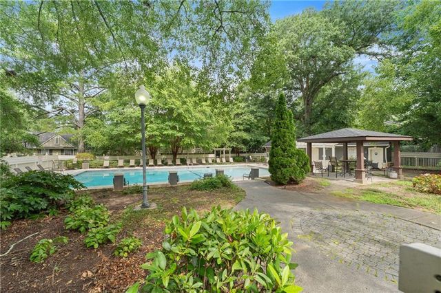 6900 Roswell Road Q17, Sandy Springs, GA 30328