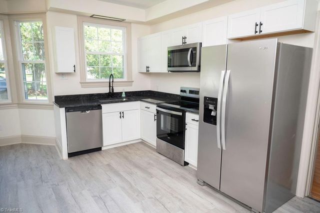 1006 F Street, North Wilkesboro, NC 28659