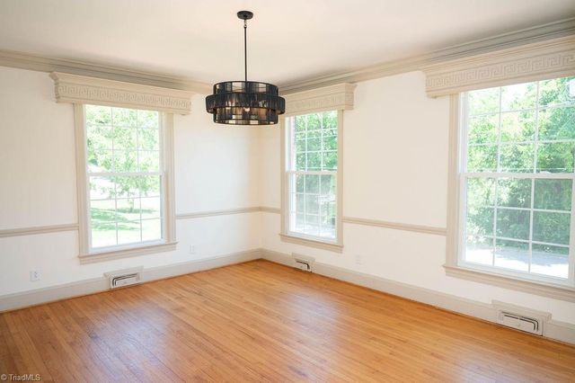 1006 F Street, North Wilkesboro, NC 28659