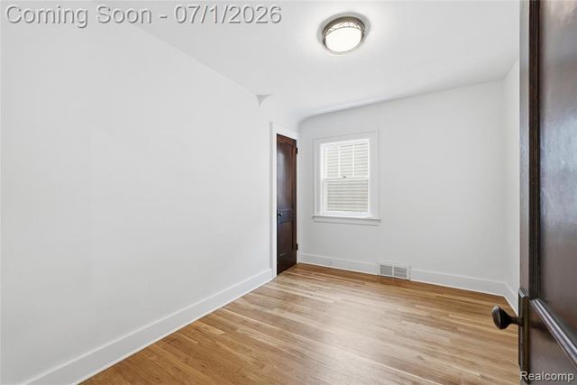 715 Laprairie Street, Ferndale, MI 48220