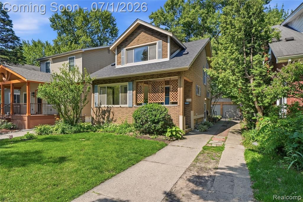 715 Laprairie Street, Ferndale, MI 48220