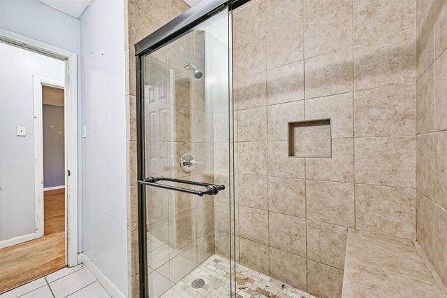 1007 Plum Street, La Marque, TX 77568