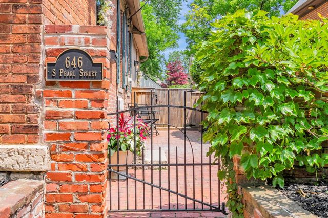 646 S Pearl Street, Columbus, OH 43206