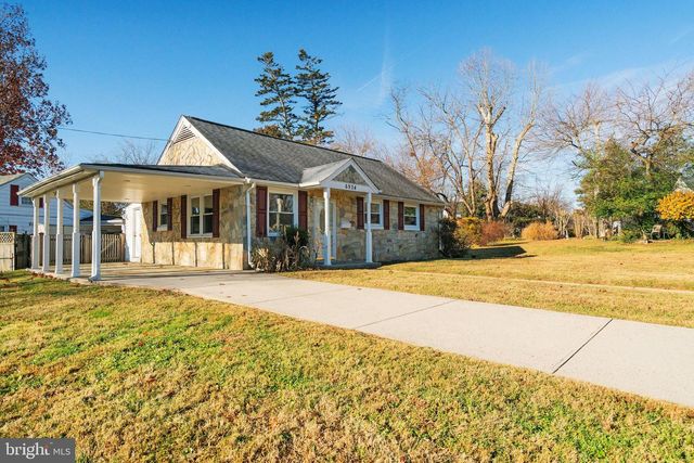 6924 KENFIG DR, Falls Church, VA 22042