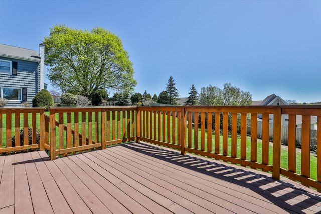 84 Converse St, Stoneham, MA 02180