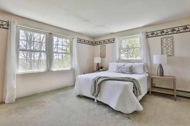 84 Converse St, Stoneham, MA 02180