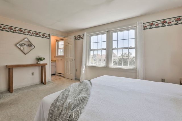 84 Converse St, Stoneham, MA 02180