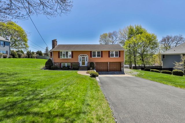 84 Converse St, Stoneham, MA 02180