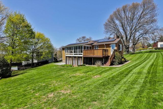 84 Converse St, Stoneham, MA 02180