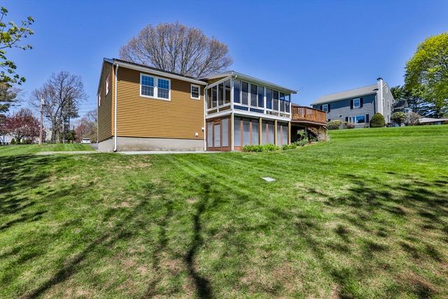 84 Converse St, Stoneham, MA 02180