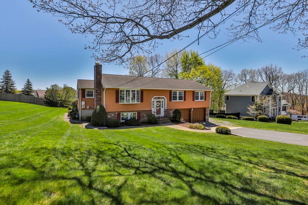 84 Converse St, Stoneham, MA 02180