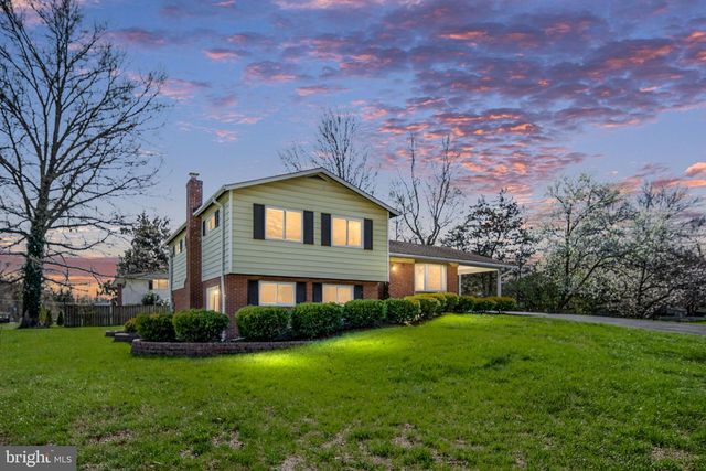 4401 BLYTH PL, Alexandria, VA 22309