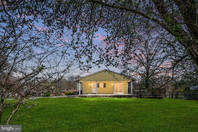 4401 BLYTH PL, Alexandria, VA 22309