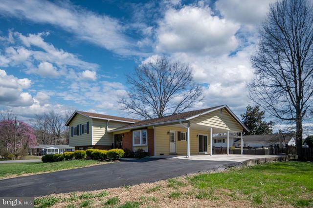 4401 BLYTH PL, Alexandria, VA 22309