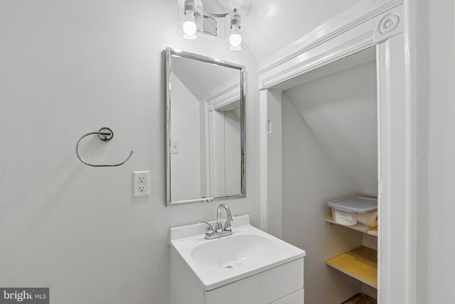 5217 GREENWAY AVE, Philadelphia, PA 19143