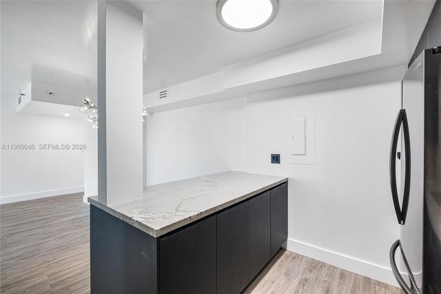 4000 Towerside Ter 1509, Miami, FL 33138