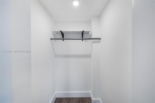 4000 Towerside Ter 1509, Miami, FL 33138