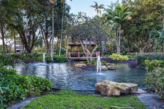 4000 Towerside Ter 1509, Miami, FL 33138