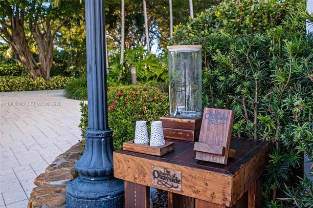 4000 Towerside Ter 1509, Miami, FL 33138