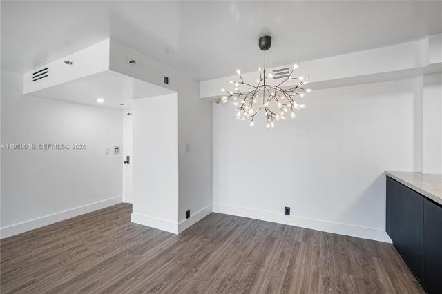 4000 Towerside Ter 1509, Miami, FL 33138