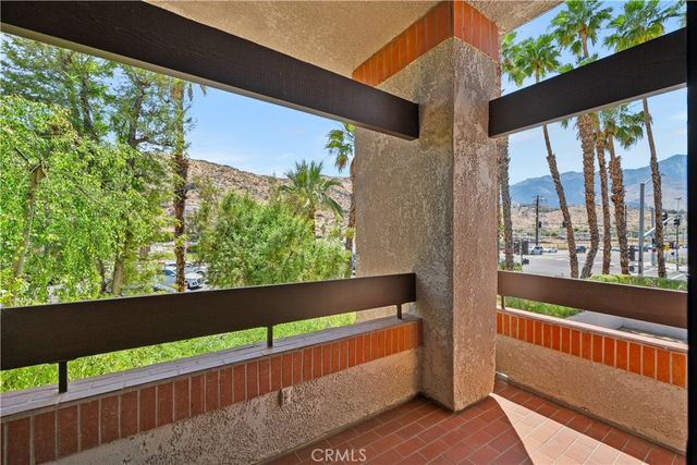 2601 S Broadmoor, Palm Springs, CA 92264