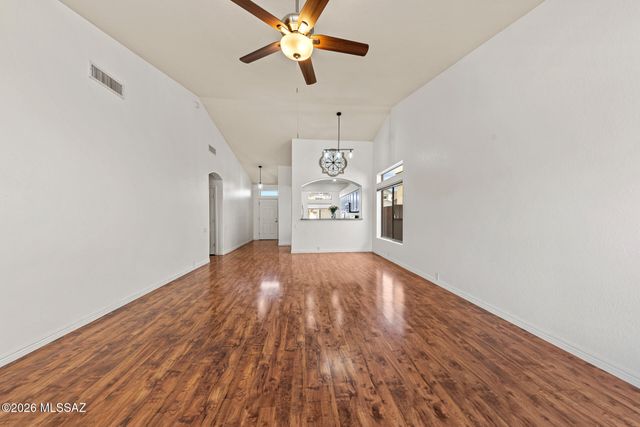 1781 W Eagle Crest Place, Tucson, AZ 85737