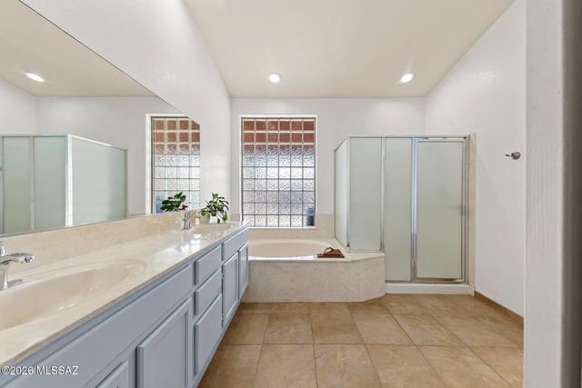 1781 W Eagle Crest Place, Tucson, AZ 85737
