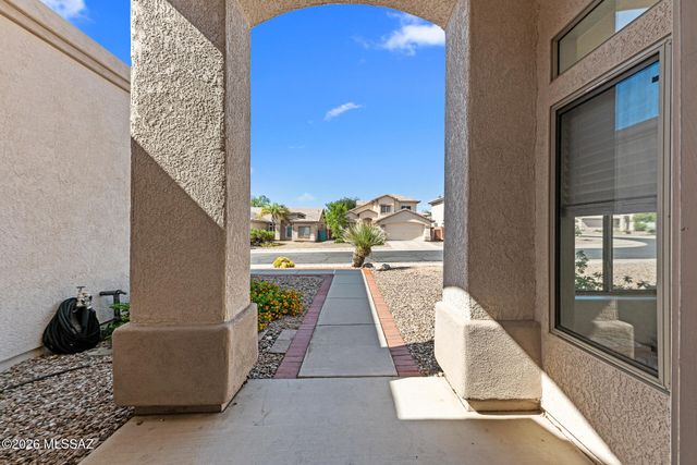 1781 W Eagle Crest Place, Tucson, AZ 85737