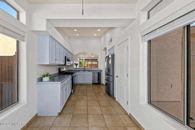 1781 W Eagle Crest Place, Tucson, AZ 85737