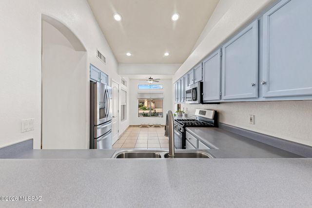 1781 W Eagle Crest Place, Tucson, AZ 85737