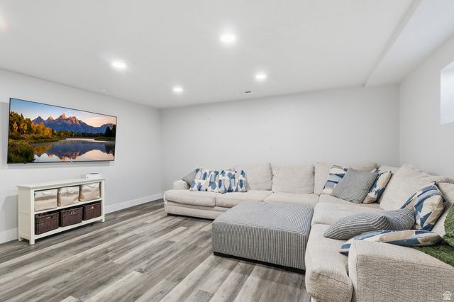 1147 W 25 S, Clearfield, UT 84015