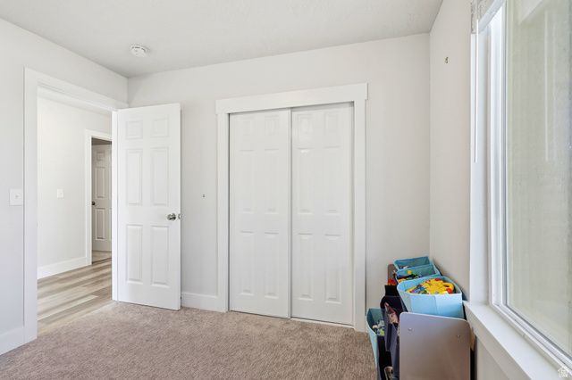 1147 W 25 S, Clearfield, UT 84015