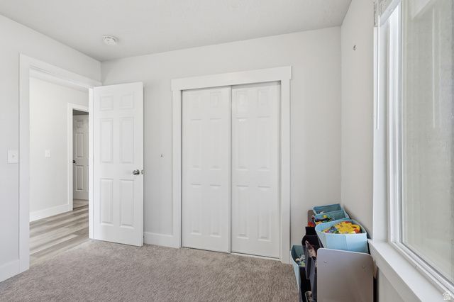 1147 W 25 S, Clearfield, UT 84015