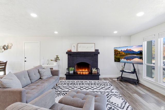 1147 W 25 S, Clearfield, UT 84015